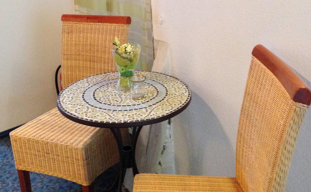 Hotel Cafe Konditorei Koeppel Бинген-на-Рейне Экстерьер фото